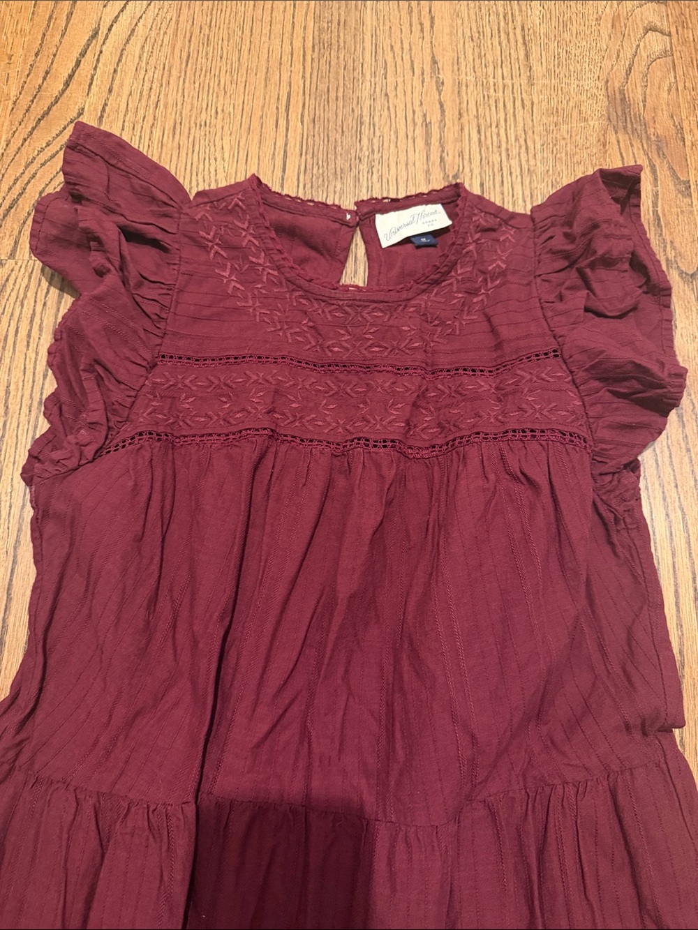 Universal Thread Burgundy Ruffled Tiered Maxi Dress sz medium - Picture 2 of 4